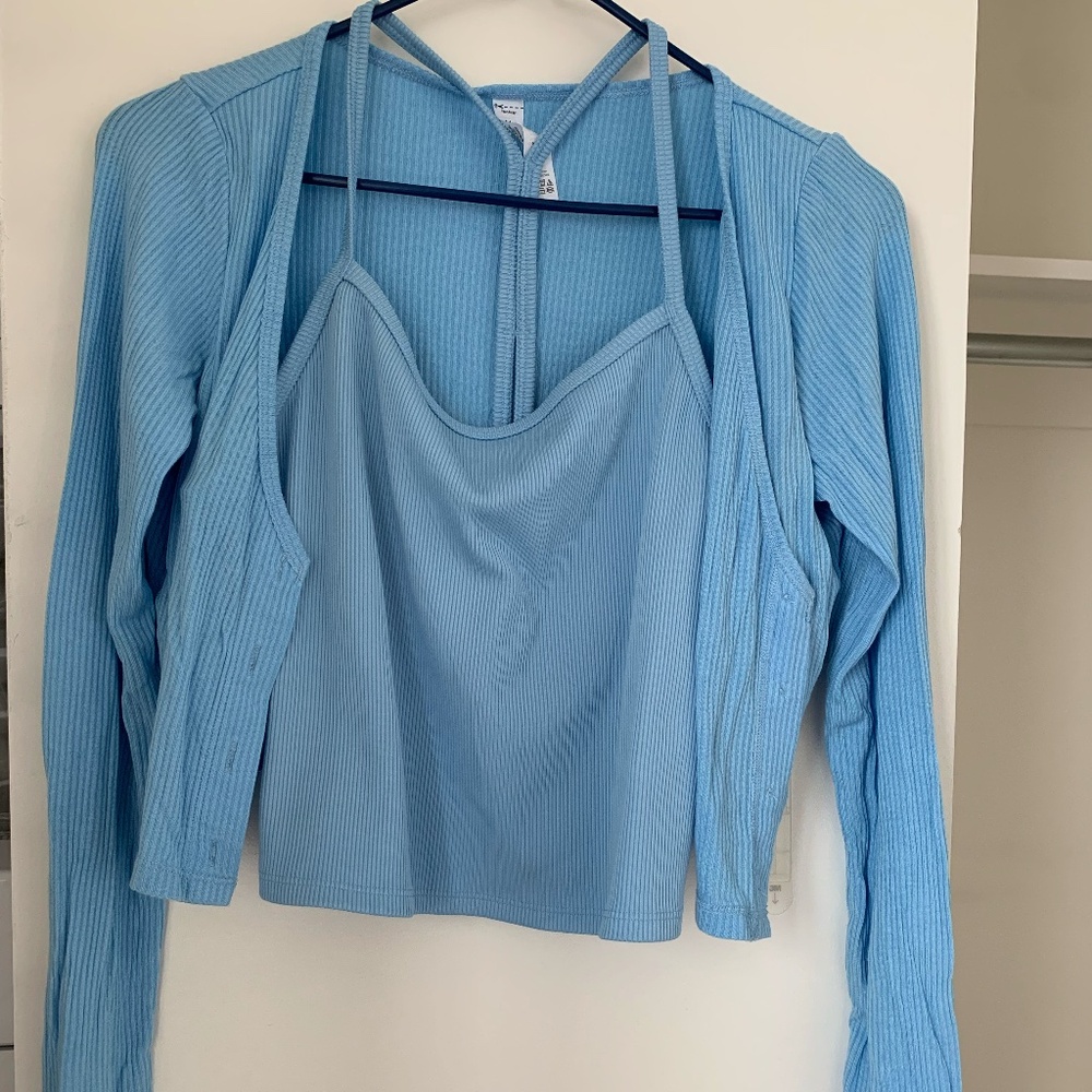 ALO Yoga Light Blue Ribbed Open Cardigan - Picture 4 of 4